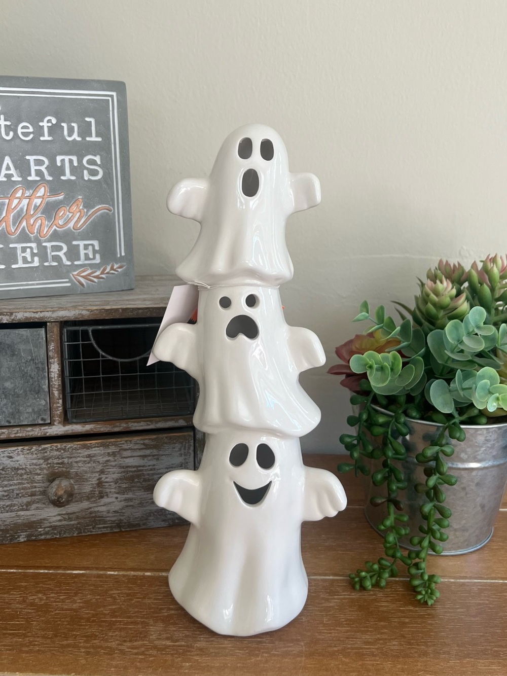 New 12" Triple Stacked LED Battery Operated Lighted Ghosts